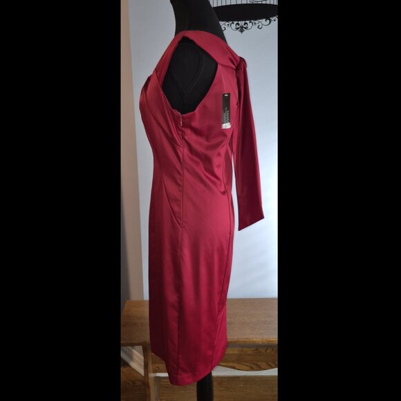 NWT Red Tahari Evening Dress with Back Bow (12) - Picture 4 of 13